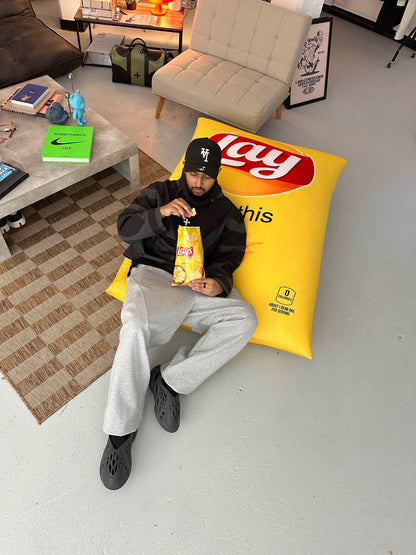 LAY BEANBAG